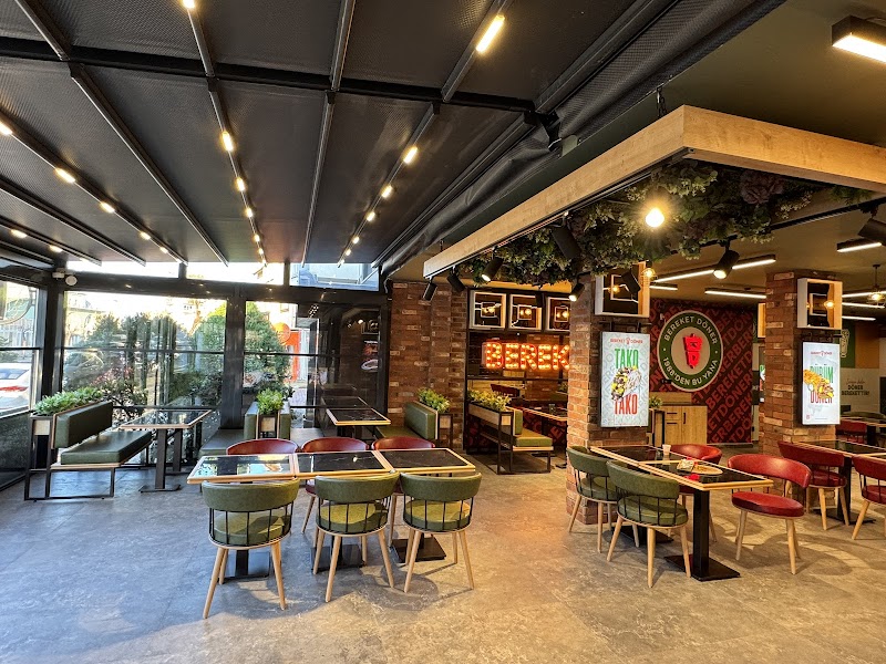 Bereket Döner - Bursa Yıldırım Millet Mah. restoran fotoğrafı
