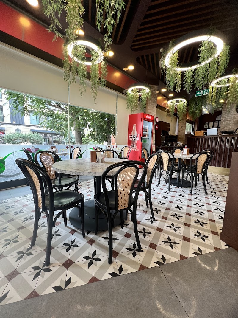 Metet Közde Döner, Suadiye restoran fotoğrafı