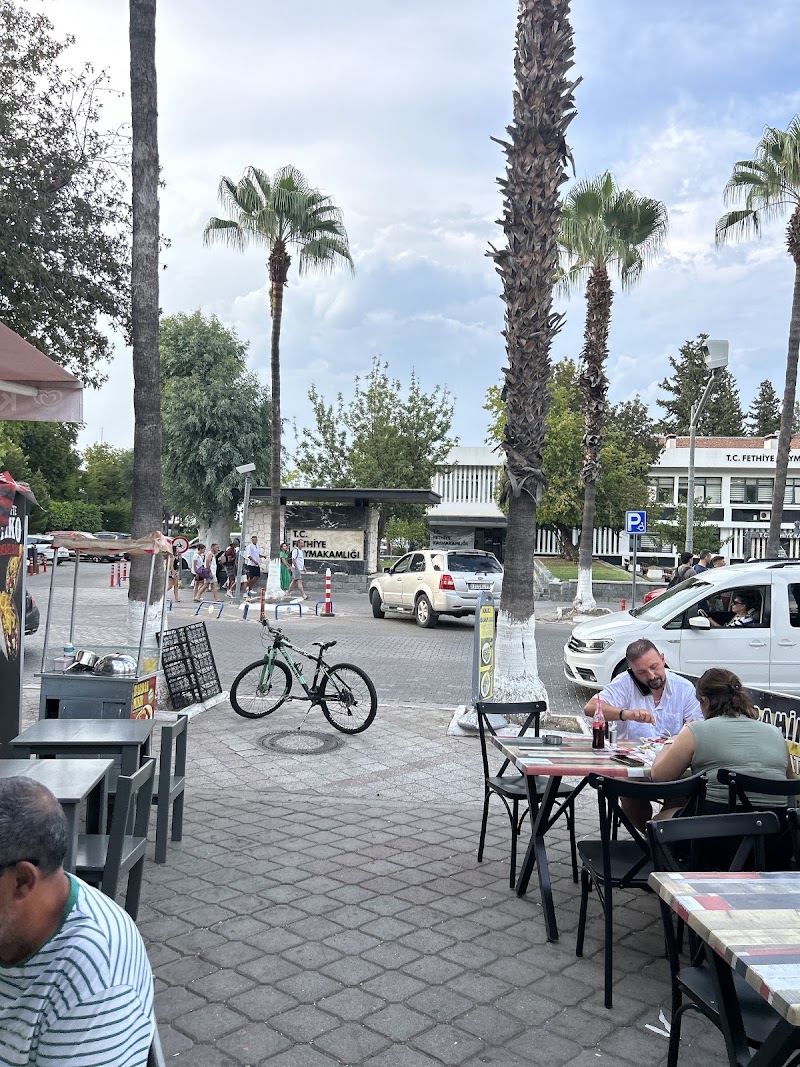 Dönerci İbrahim Usta restoran fotoğrafı
